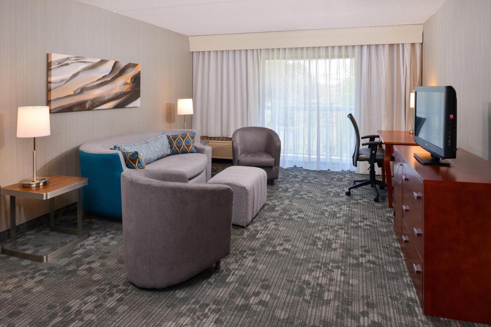 Готель Courtyard By Marriott Charlotte Ґастонія Екстер'єр фото