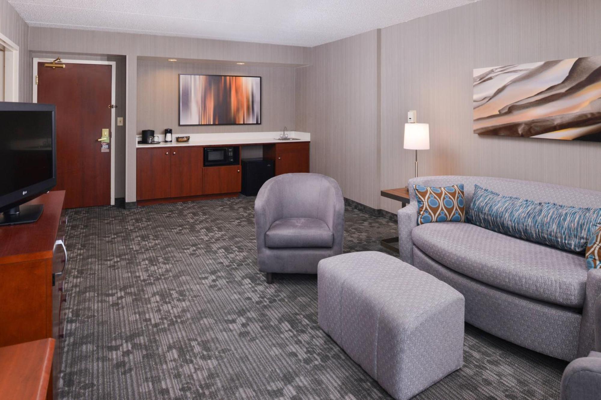 Готель Courtyard By Marriott Charlotte Ґастонія Екстер'єр фото