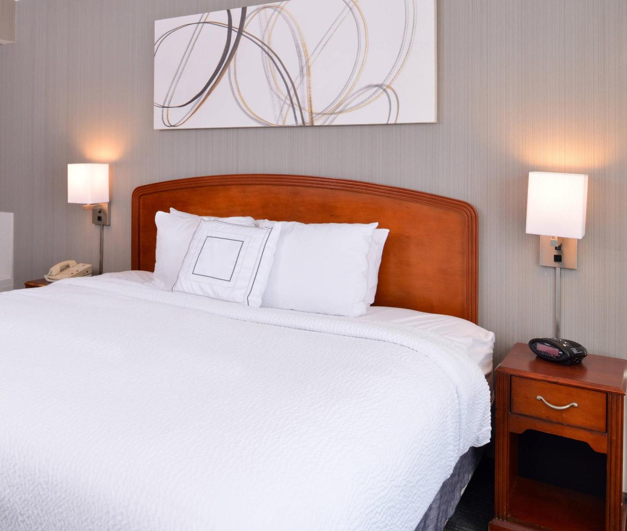 Готель Courtyard By Marriott Charlotte Ґастонія Екстер'єр фото