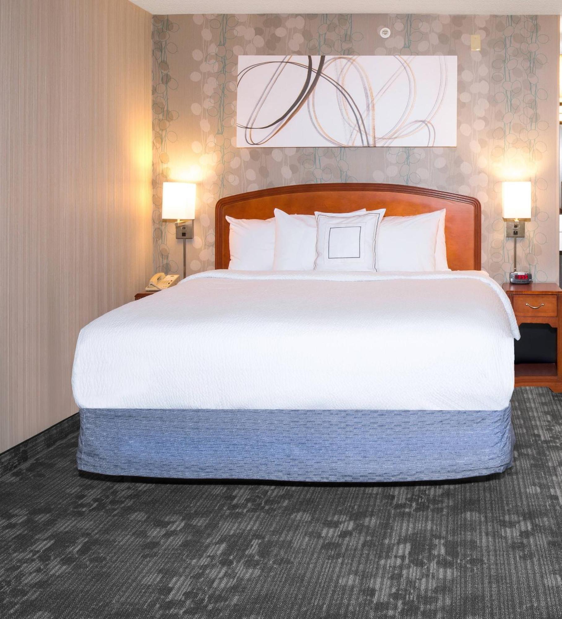 Готель Courtyard By Marriott Charlotte Ґастонія Екстер'єр фото