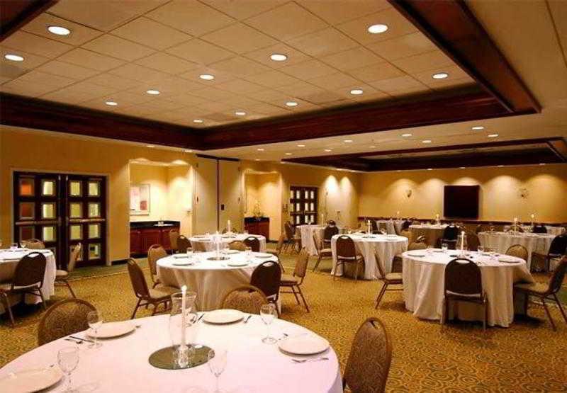 Готель Courtyard By Marriott Charlotte Ґастонія Ресторан фото